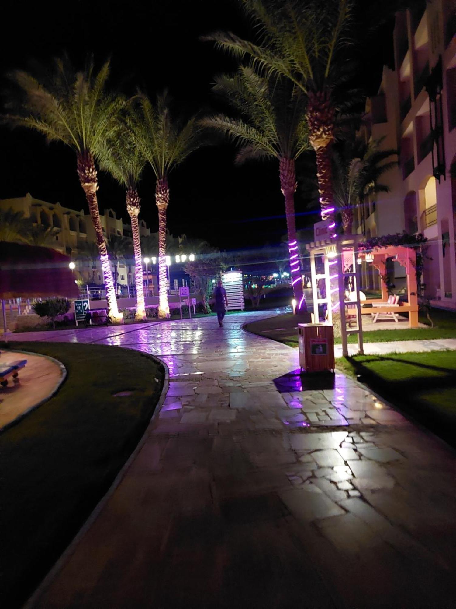 Comfortable Studio In Hotel Karma With Private Beach And Pools Family Only Or Female Χουργκάντα Εξωτερικό φωτογραφία